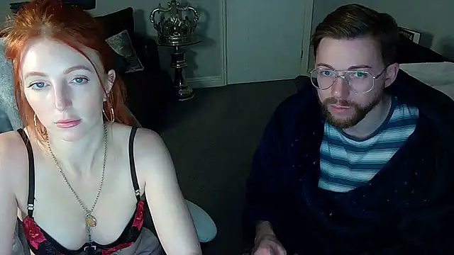 Snapshot of Red_firesquirt chatting on 01/05/25, 09:03 Red firesquirt online show from 01/05/25, 09:03