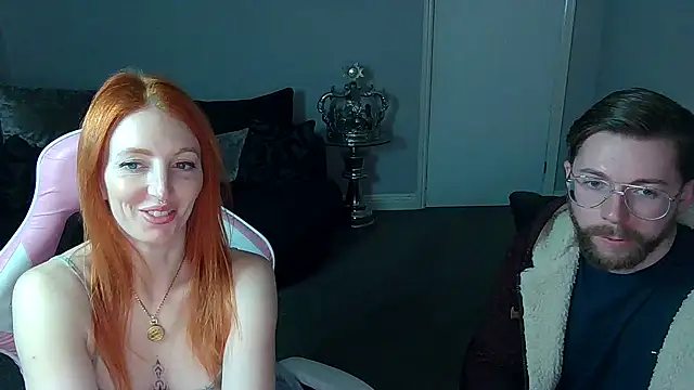 Snapshot of Red_firesquirt chatting on 02/02/25, 09:13 Red firesquirt online show from 02/02/25, 09:13