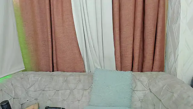 Snapshot of alanismorgan chatting on 01/28/25, 02:31 alanismorgan online show from 01/28/25, 02:31