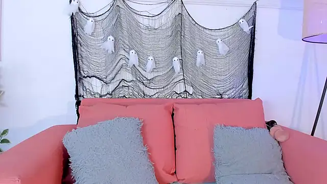 Snapshot of alanismorgan chatting on 10/27/25, 08:57 alanismorgan online show from 10/27/25, 08:57