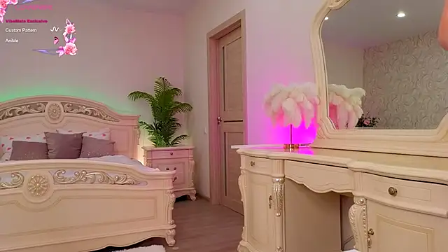 Lana me online show from 09/25/25, 04:16