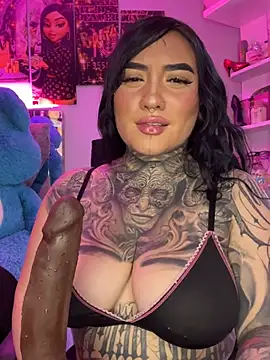 CloeeBeckam online show from 04/16/26, 04:35