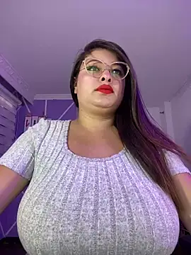 Snapshot of MiiaaJoness chatting on 01/30/25, 02:58 MiiaaJoness online show from 01/30/25, 02:58
