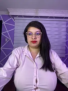 MiiaaJoness online show from 05/13/26, 09:00