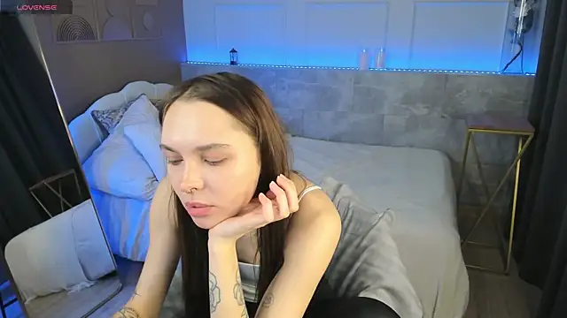 ChloeSunny online show from 04/26/26, 09:01
