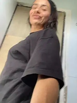 ayy falcon online show from 12/25/24, 07:02