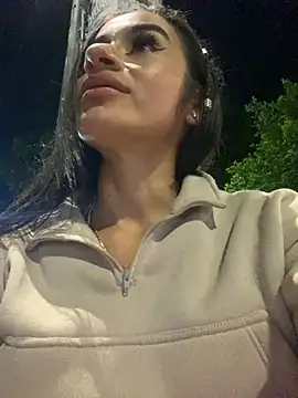 ayy falcon online show from 03/23/25, 02:04