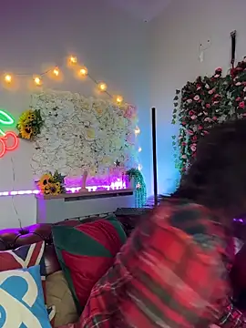 AmicaBentley online show from 03/22/26, 06:50