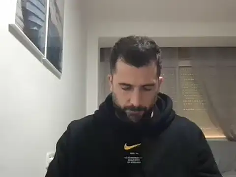 Snapshot of alex877x chatting on 12/13/24, 09:24 alex877x online show from 12/13/24, 09:24