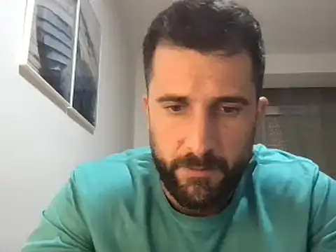 Snapshot of alex877x chatting on 12/14/24, 11:29 alex877x online show from 12/14/24, 11:29