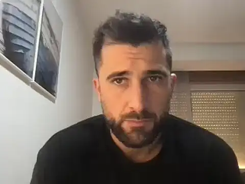 Snapshot of alex877x chatting on 12/21/24, 08:07 alex877x online show from 12/21/24, 08:07