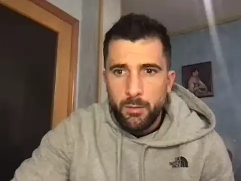 Snapshot of alex877x chatting on 01/13/25, 08:15 alex877x online show from 01/13/25, 08:15