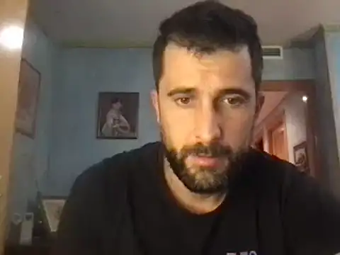 Snapshot of alex877x chatting on 01/28/25, 02:53 alex877x online show from 01/28/25, 02:53