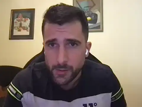 Snapshot of alex877x chatting on 02/20/25, 09:11 alex877x online show from 02/20/25, 09:11