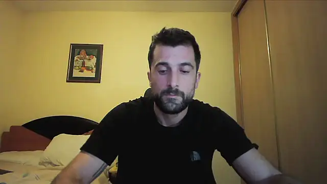 Snapshot of alex877x chatting on 03/11/25, 07:14 alex877x online show from 03/11/25, 07:14