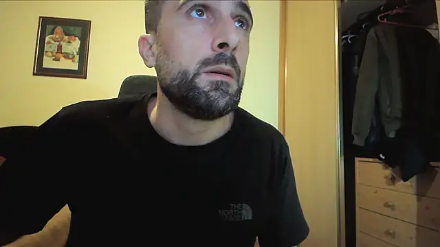 Snapshot of alex877x chatting on 03/13/25, 02:55 alex877x online show from 03/13/25, 02:55