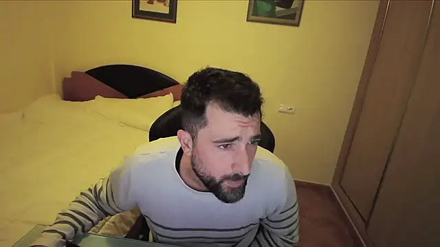 Snapshot of alex877x chatting on 03/22/25, 02:36 alex877x online show from 03/22/25, 02:36