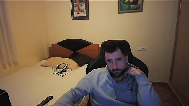 Snapshot of alex877x chatting on 03/22/25, 08:48 alex877x online show from 03/22/25, 08:48