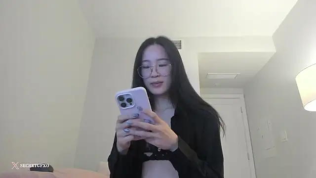 Snapshot of secretgirlfriendxo chatting on 01/26/25, 07:32 secretgirlfriendxo online show from 01/26/25, 07:32