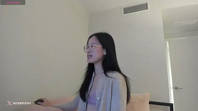 Snapshot of secretgirlfriendxo chatting on 02/02/25, 06:26 secretgirlfriendxo online show from 02/02/25, 06:26