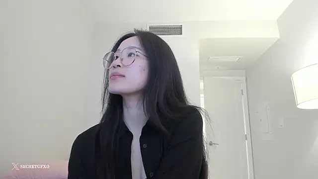 Snapshot of secretgirlfriendxo chatting on 03/22/25, 08:29 secretgirlfriendxo online show from 03/22/25, 08:29