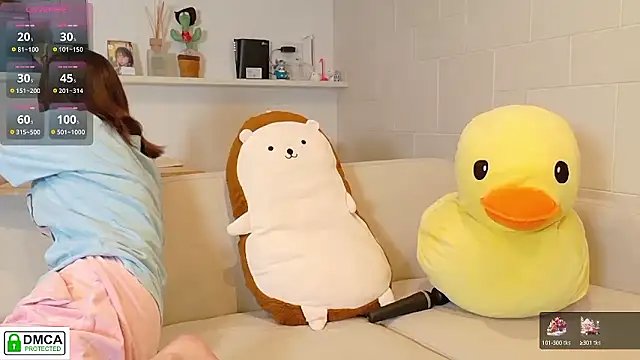 SUZU  online show from 09/30/25, 12:10