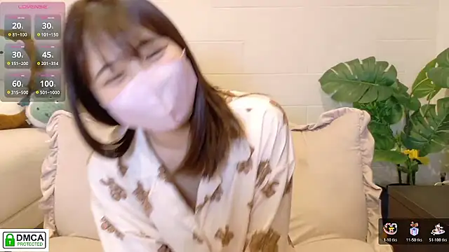 SUZU  online show from 04/08/26, 03:12