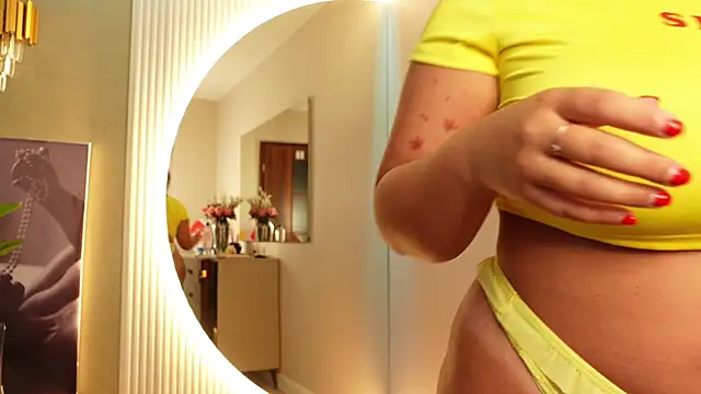 CelesteBailey online show from 10/10/25, 04:44