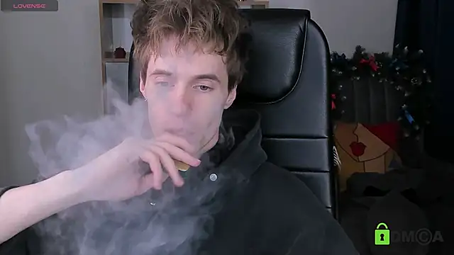 Snapshot of _tokyo_ghoul chatting on 01/11/26, 03:17 tokyo ghoul online show from 01/11/26, 03:17