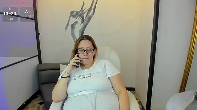 NiickyJones online show from 02/25/25, 09:24