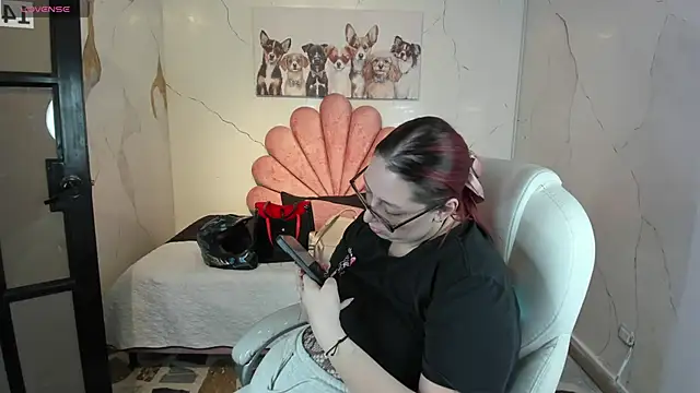 NiickyJones online show from 01/07/26, 09:17