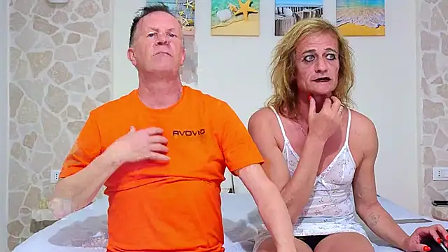 Snapshot of gigianddave chatting on 03/01/25, 09:26 gigianddave online show from 03/01/25, 09:26