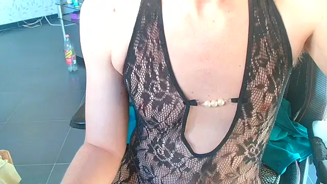 Snapshot of Str8boyy chatting on 02/16/25, 11:38 Str8boyy online show from 02/16/25, 11:38