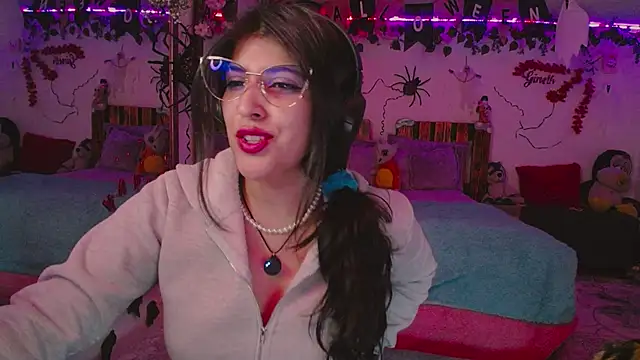 Snapshot of azahar__ziiz chatting on 10/07/25, 11:13 azahar  ziiz online show from 10/07/25, 11:13