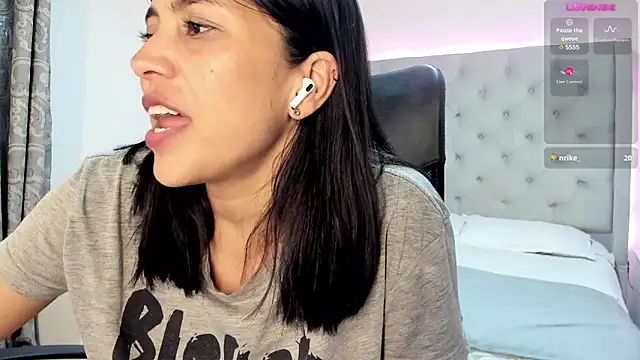 andykiuty online show from 12/21/24, 06:12