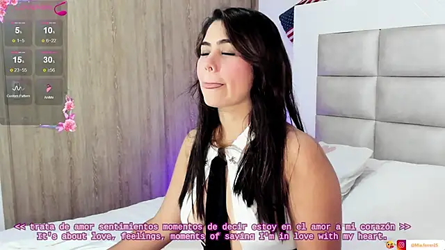 Snapshot of Goddess_mia2 chatting on 09/08/25, 10:31 Goddess mia2 online show from 09/08/25, 10:31