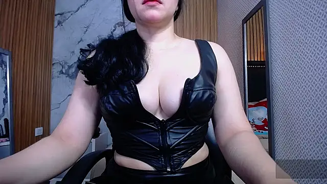 megancero online show from 12/05/25, 12:36