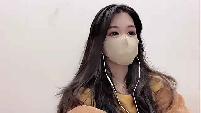 Snapshot of koneko- chatting on 01/22/25, 05:17 koneko- online show from 01/22/25, 05:17