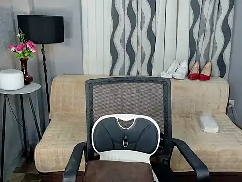 FATLUCY online show from 02/21/26, 03:46