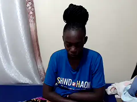 lizbela1 online show from 03/18/25, 11:08