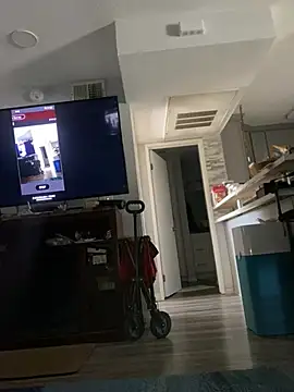 ft2022W online show from 03/15/25, 04:54