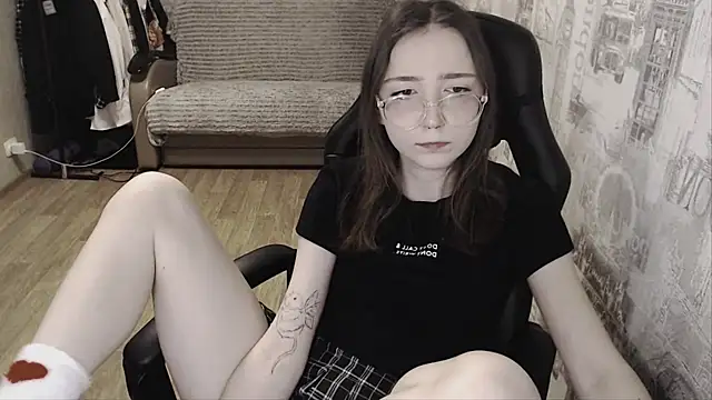 Snapshot of AmeliaKamishiro chatting on 01/16/25, 03:02 AmeliaKamishiro online show from 01/16/25, 03:02