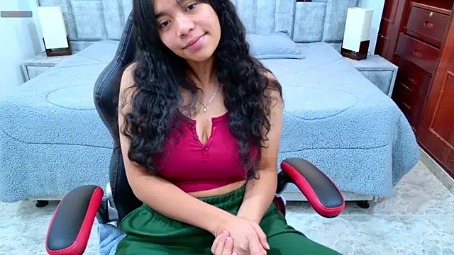 laureentt  online show from 02/14/26, 03:14