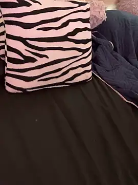 Felicia smok3 online show from 02/02/25, 07:04