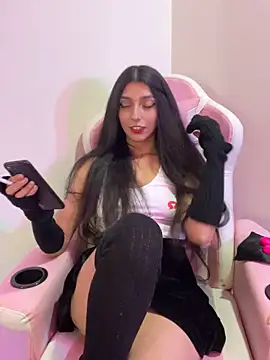 Felicia smok3 online show from 04/10/26, 02:39