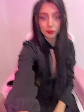 Snapshot of Felicia_smok3 chatting on 05/28/26, 03:48 Felicia smok3 online show from 05/28/26, 03:48