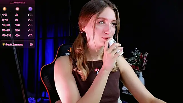 Snapshot of SwettyMolly chatting on 10/01/25, 07:31 SwettyMolly online show from 10/01/25, 07:31