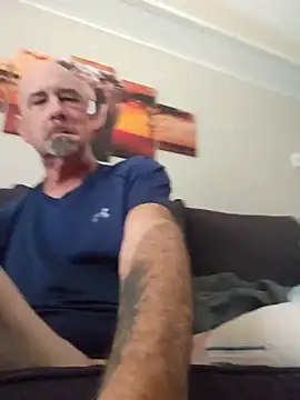 Snapshot of scottym chatting on 07/19/26, 03:49 scottym online show from 07/19/26, 03:49