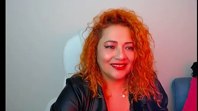 MariaJoseBarraza online show from 10/10/25, 10:53