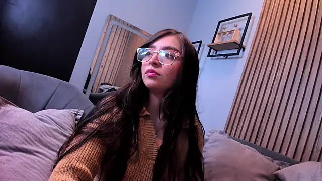 Snapshot of Eva_Macalliter chatting on 09/19/25, 10:16 Eva Macalliter online show from 09/19/25, 10:16